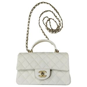 Vintage Chanel Ivory Quilted Shoulder Bag with Gold Accents